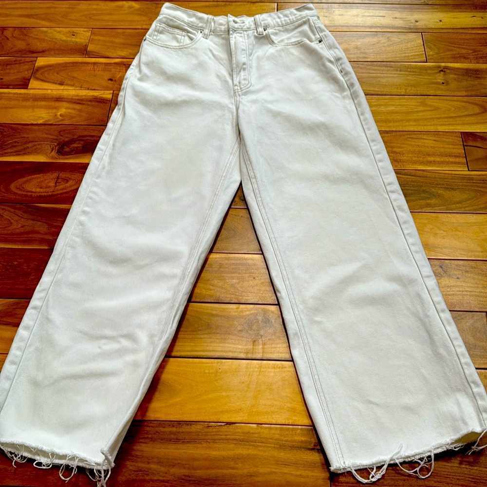 PACs n crop wide leg white jeans